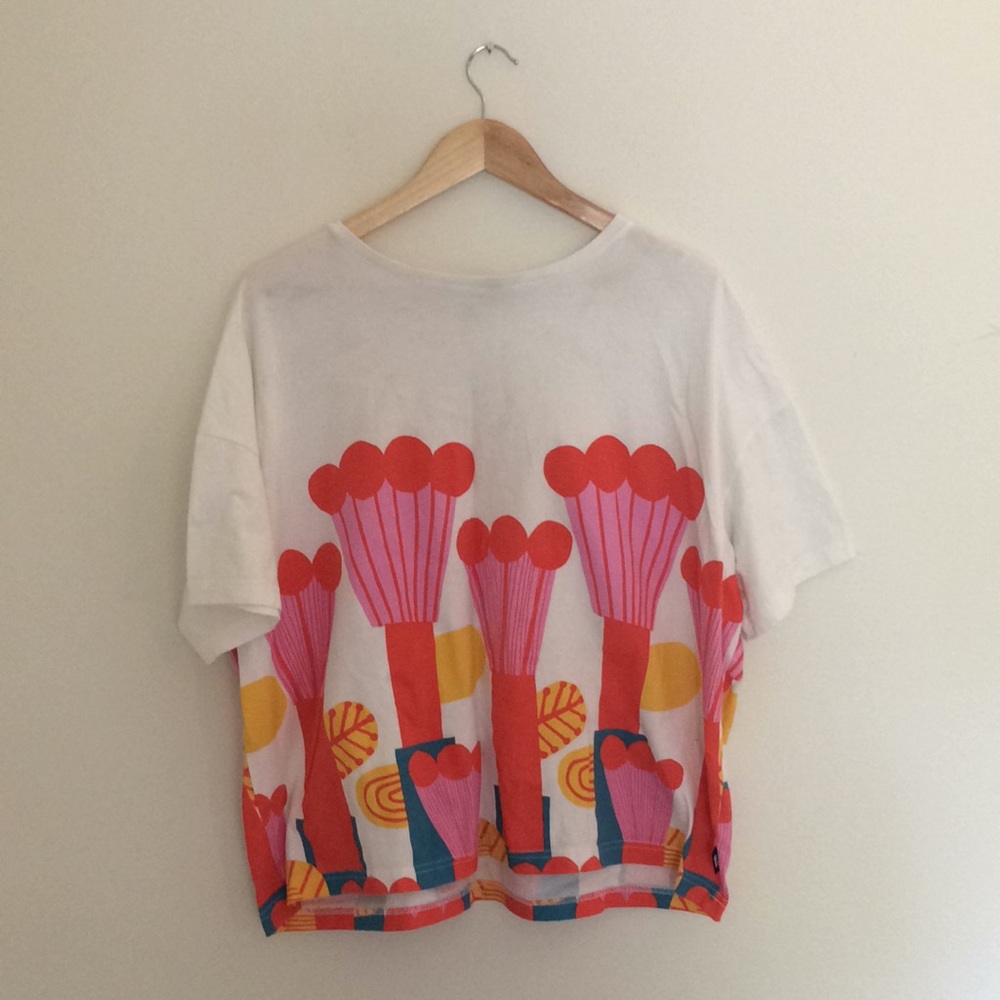 Marimekko ‘pompula’ tee